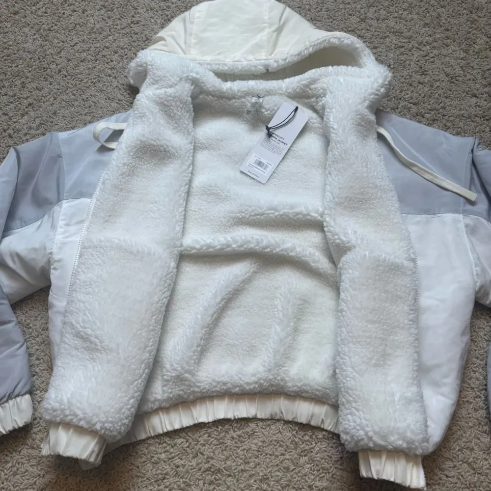 Alo Yoga Duality Sherpa Reversible Bomber Jacket White Cream Grey NWT XS